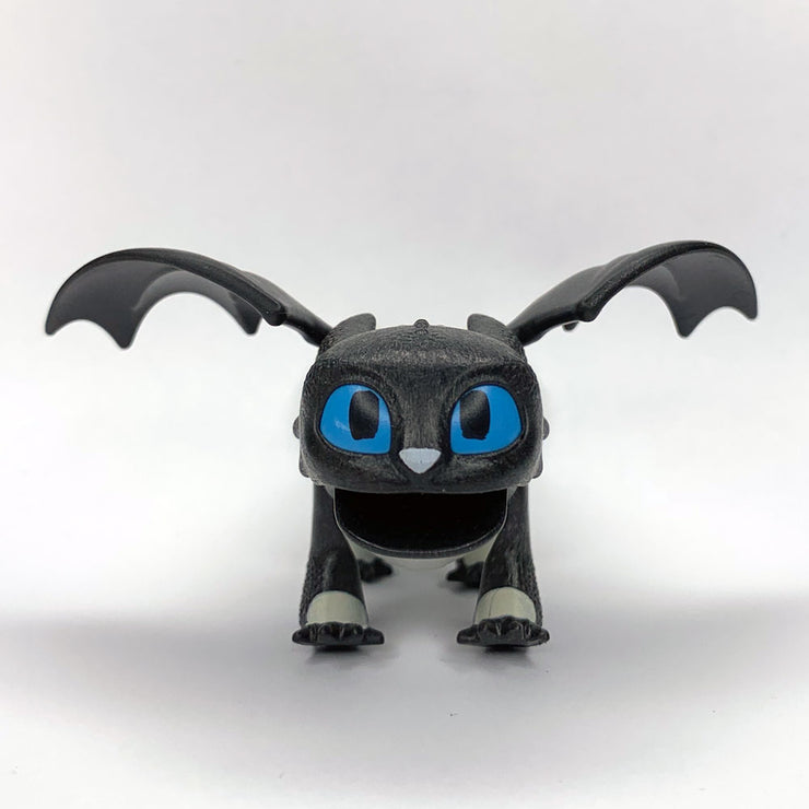 Dragón bebé negro