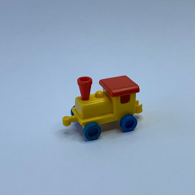 Locomotora juguete amarillo