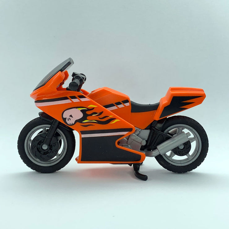Moto de carretera naranja